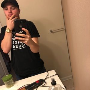 Meet your Posher, Tyler